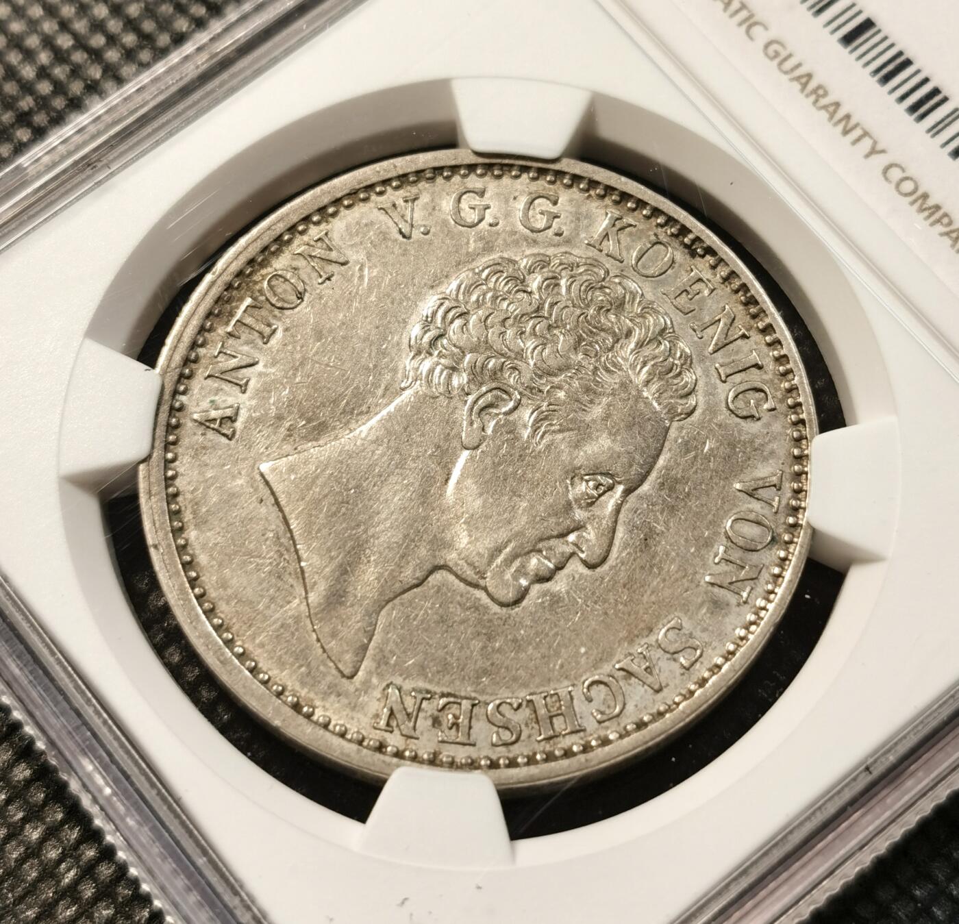 甄臻铺-世界币章拍卖（第38期）立冬小精品场，送拍享返佣金等优惠多多 NGC-AUD 1828年德国萨克森安东尼一世费因马克泰勒银币，原汁原味老包浆，细节清晰