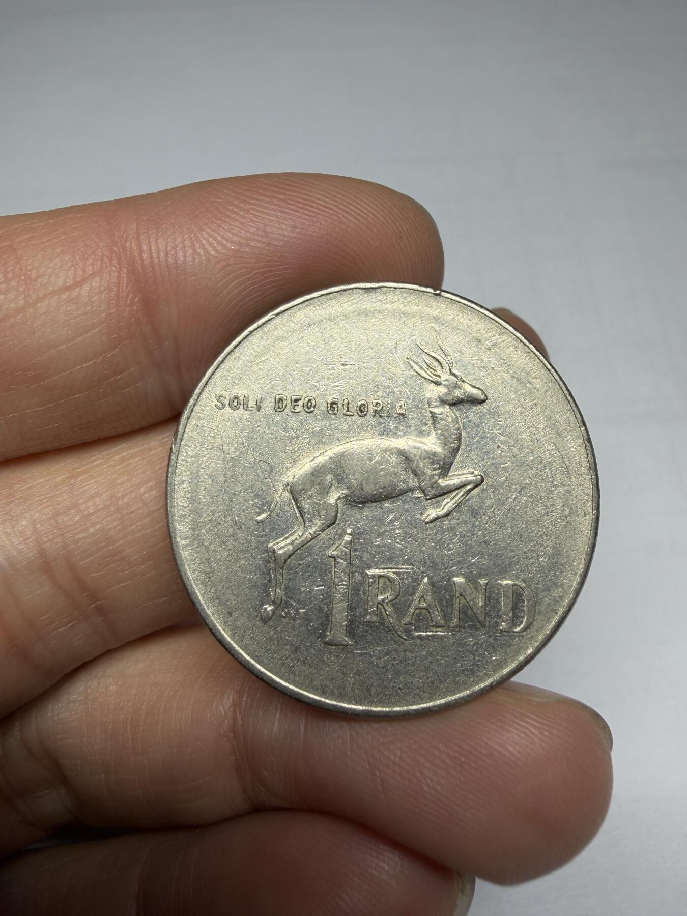 2025年集古藏今外币拍卖第十期-第4场—（总第284拍），可以寄存60天，满160元包邮。 1977年南非1兰特