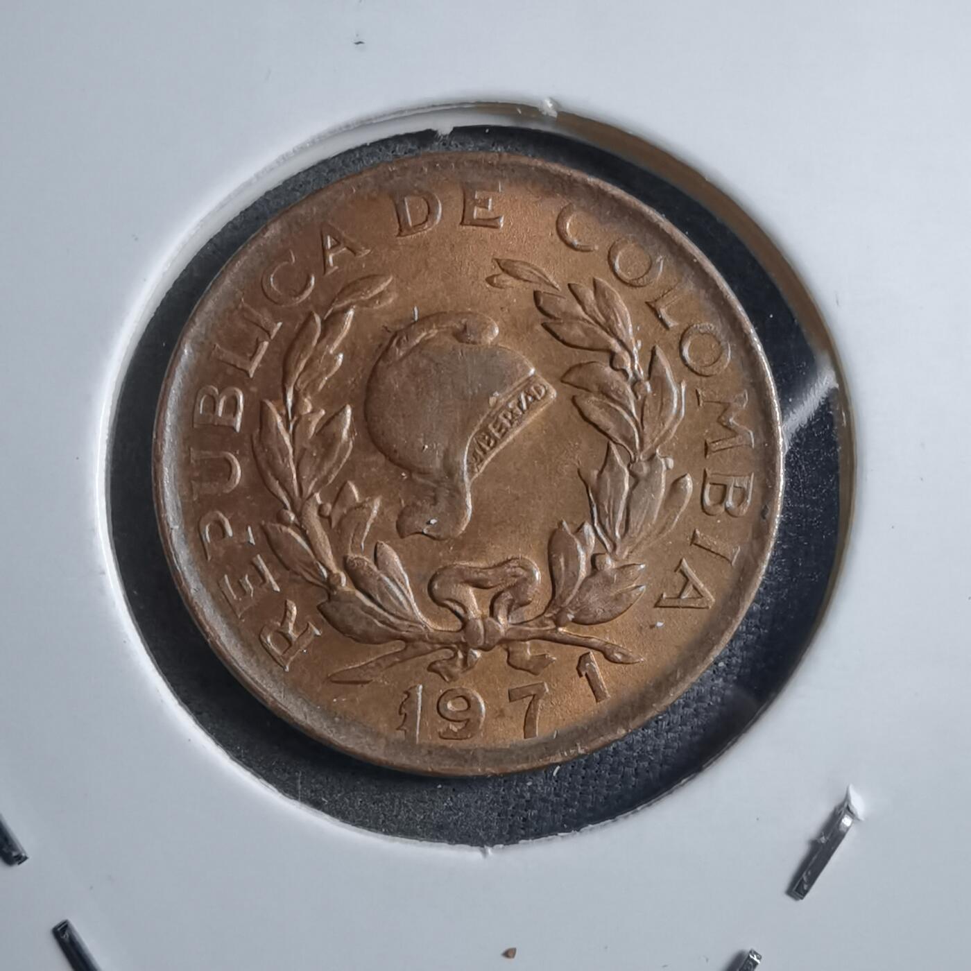 沼泽如烟--第894场 哥伦比亚1971年五分