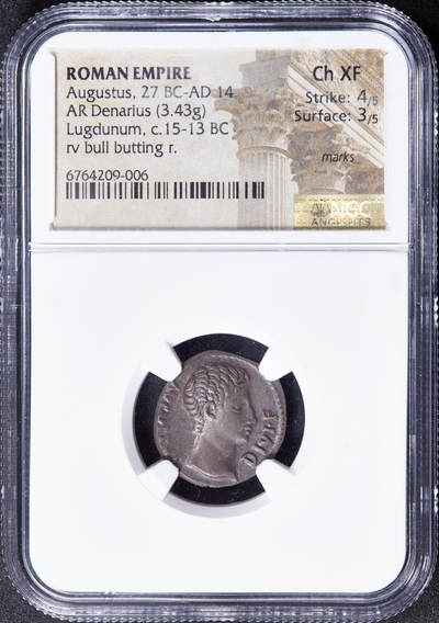【俄甄集藏】2025年(044)11-12星期三晚 19:30 全场包邮 - 古罗马帝国公元前15年-前13年盖维斯·屋大维·奥古斯都1狄纳里公牛银币，NGC ChXF(Str 4/5, Sur 3/5)，卢格都诺姆造币厂打制（现今法国里昂），正面奥古斯都无冠冕面右像，背面一只向右冲撞的公牛，名家约瑟·M·赛文特科旧藏，底板光滑包浆均匀，整体图案居中完整，人像神态佳有浮雕感，发丝细节清晰饱满，很难碰到的一枚精品屋大维银币，稀有品种