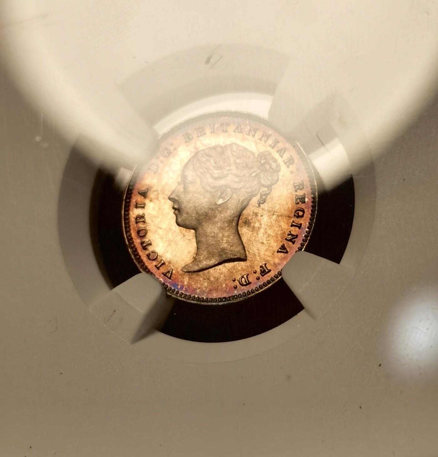 甄臻铺-世界币章拍卖（第38期）立冬小精品场，送拍享返佣金等优惠多多 NGC-MS64 AU58-MS64 1887年小维洗脚币，绚烂五彩，三便士包浆太厚低评