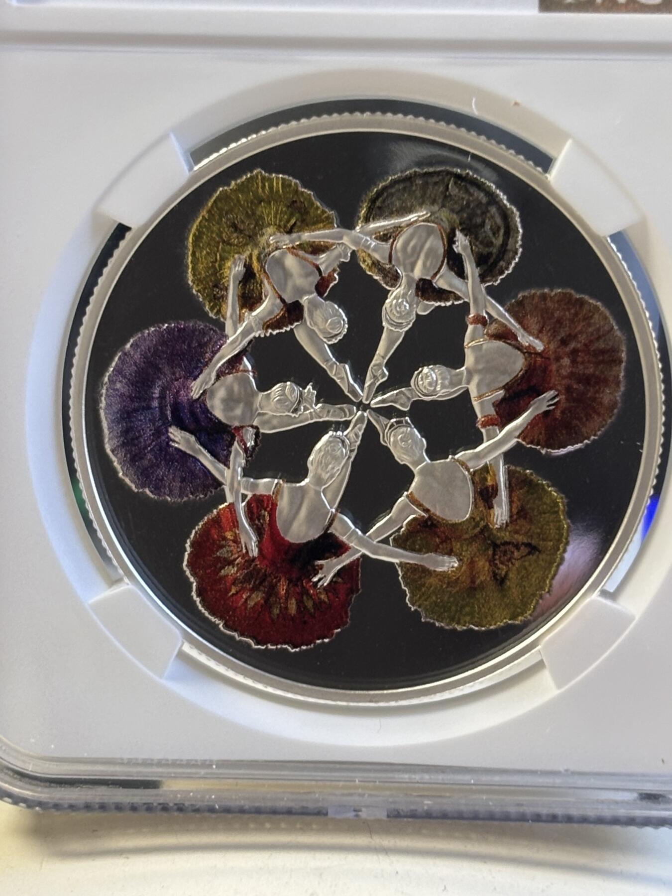 第181期拍卖  加拿大2014年温拿芭蕾舞团75周年20元精制彩色银币 NGC -PF69带原盒及证书,9999银，31.6克