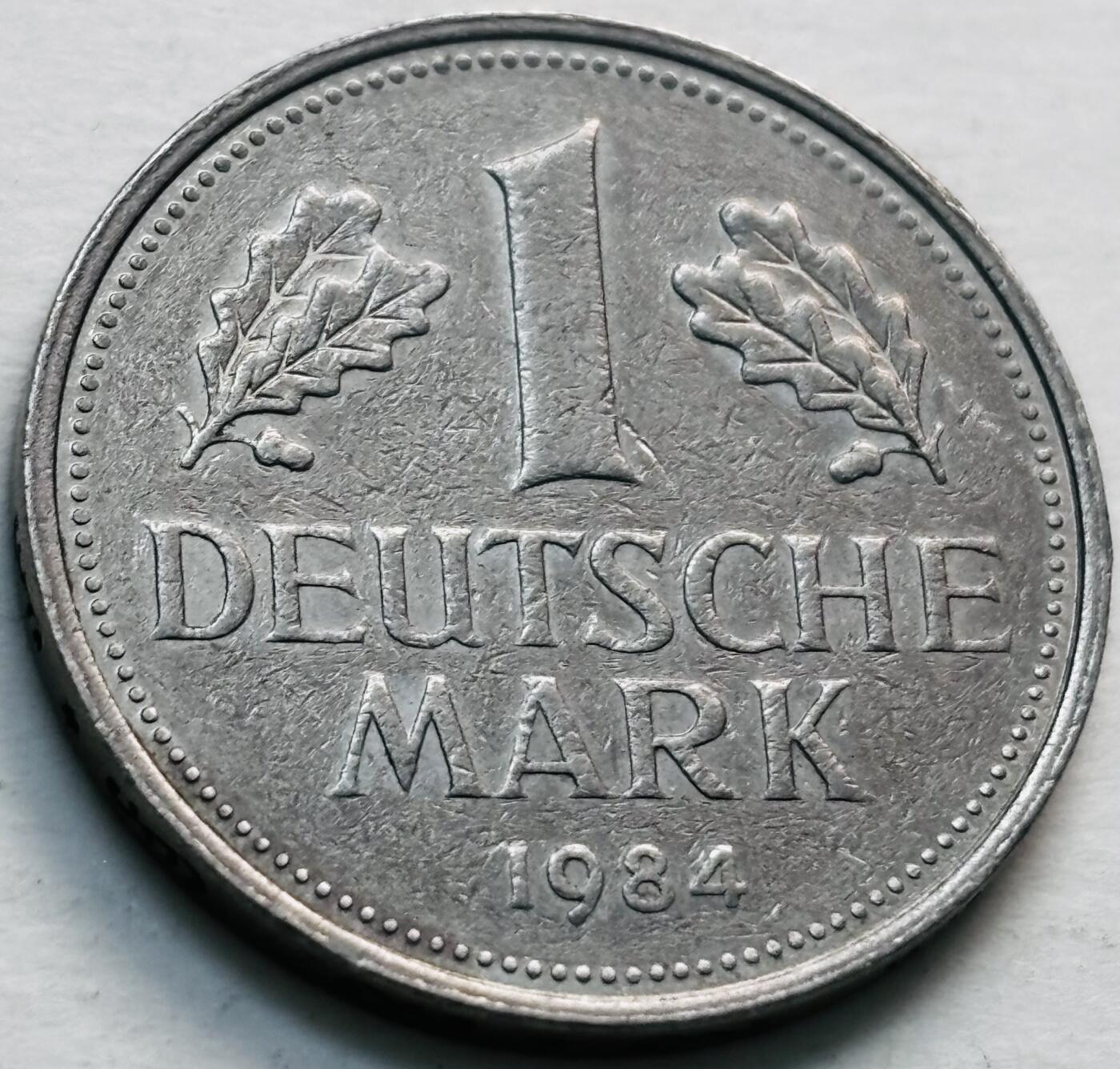 文馨钱币收藏第 279 场，银币，纪念铜章场 长期接收代拍品 1984 年德国 1 马克 J 版