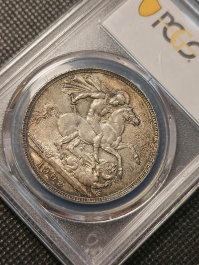 甄臻铺-世界币章拍卖（第38期）立冬小精品场，送拍享返佣金等优惠多多 PCGS-MS63+ 1902年英国爱德华七世马剑克朗大银币 普制爱七马剑的顶级状态 打制的基本没有缺点 非常难得的状态 没有常见的细节弱打 英系大佬oct出品