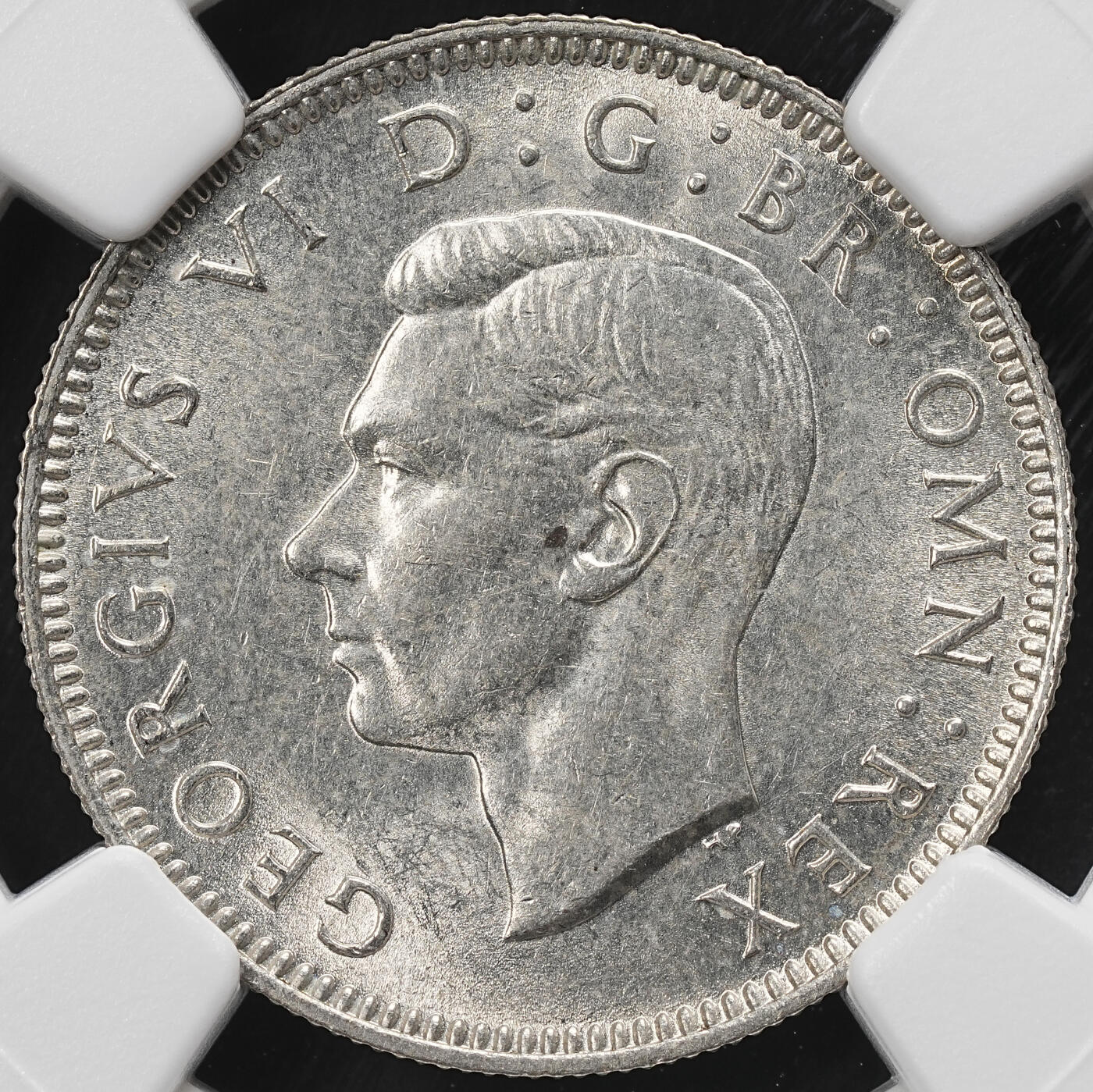 修遠堂世界钱币第九十二期 NGC MS63 1942年英国1先令银币