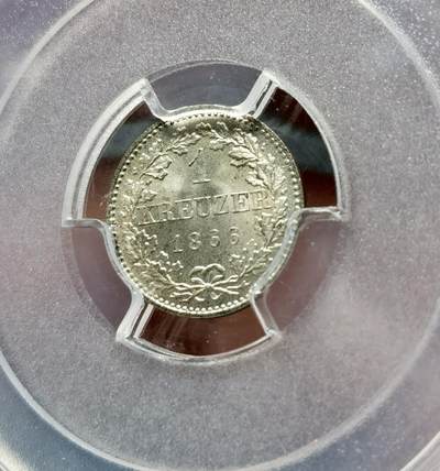 甄臻铺-世界币章拍卖（第38期）立冬小精品场，送拍享返佣金等优惠多多 NGC MS67 1866年德国法兰克福1克鲁泽银币。非常难得的高分，法兰克福经典双鹰徽章，底板如丝绸般细腻有光泽。无瑕疵的一枚精品。