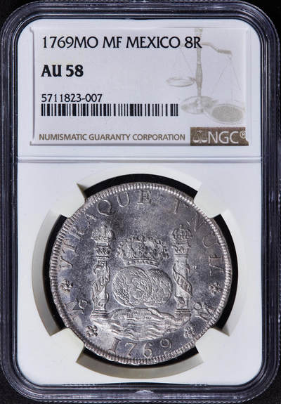 【俄甄集藏】2025年(044)11-12星期三晚 19:30 全场包邮 - 西属墨西哥1769年卡洛斯三世FM版8里亚尔双柱地球大银币，NGC AU58，底板凝霜，紫罗兰淡彩包浆，无弱打，高点细节俱佳