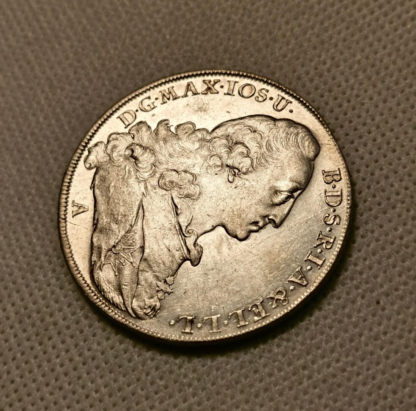 甄臻铺-世界币章拍卖（第38期）立冬小精品场，送拍享返佣金等优惠多多 巴伐利亚 1774A圣母抱婴泰勒银币，PL质感，高分品相