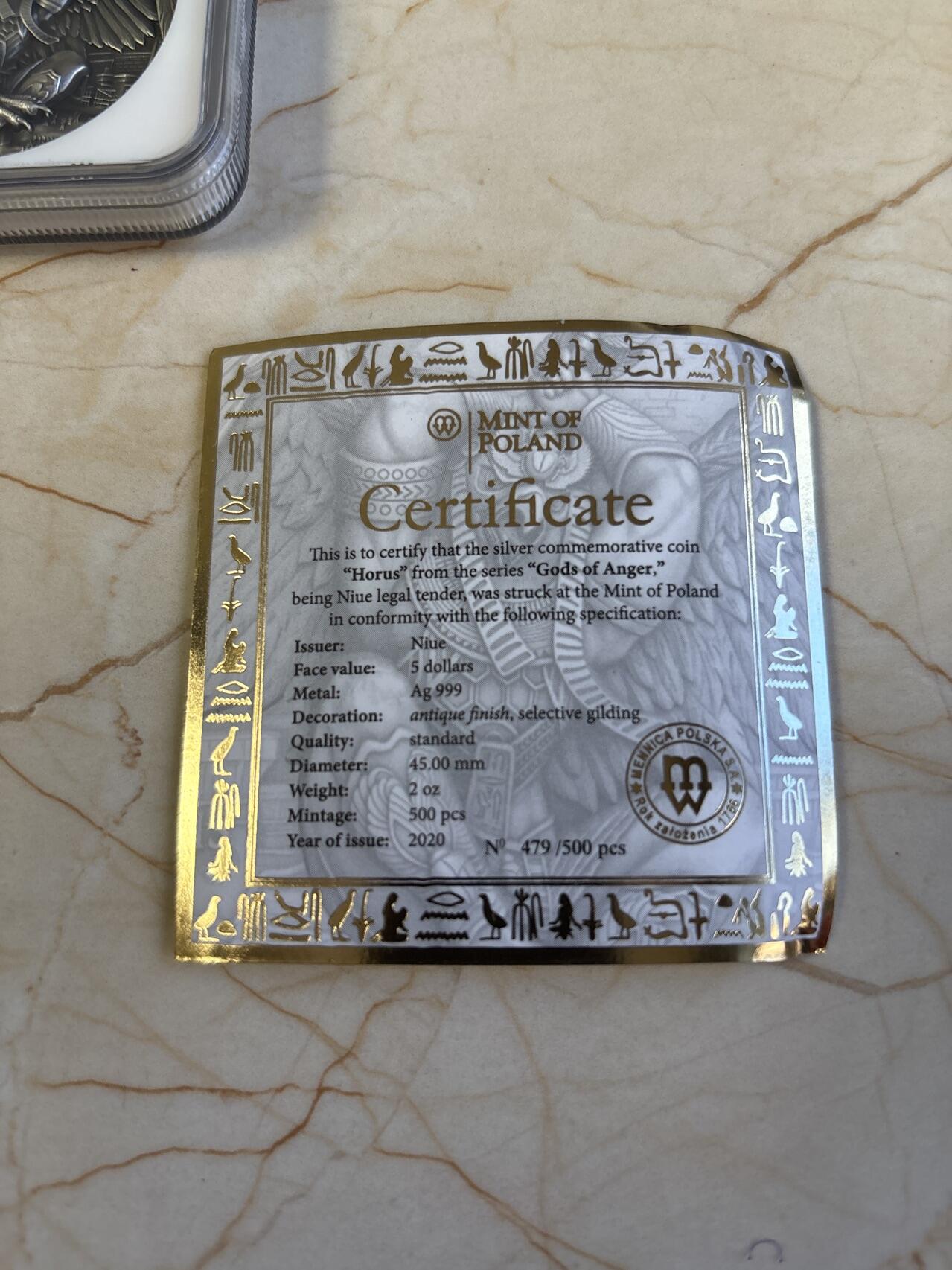 第181期拍卖 纽埃2020年愤怒之神荷鲁斯2盎司仿古镀金纪念银币NGC-MS70带证书，999银，发行量500枚