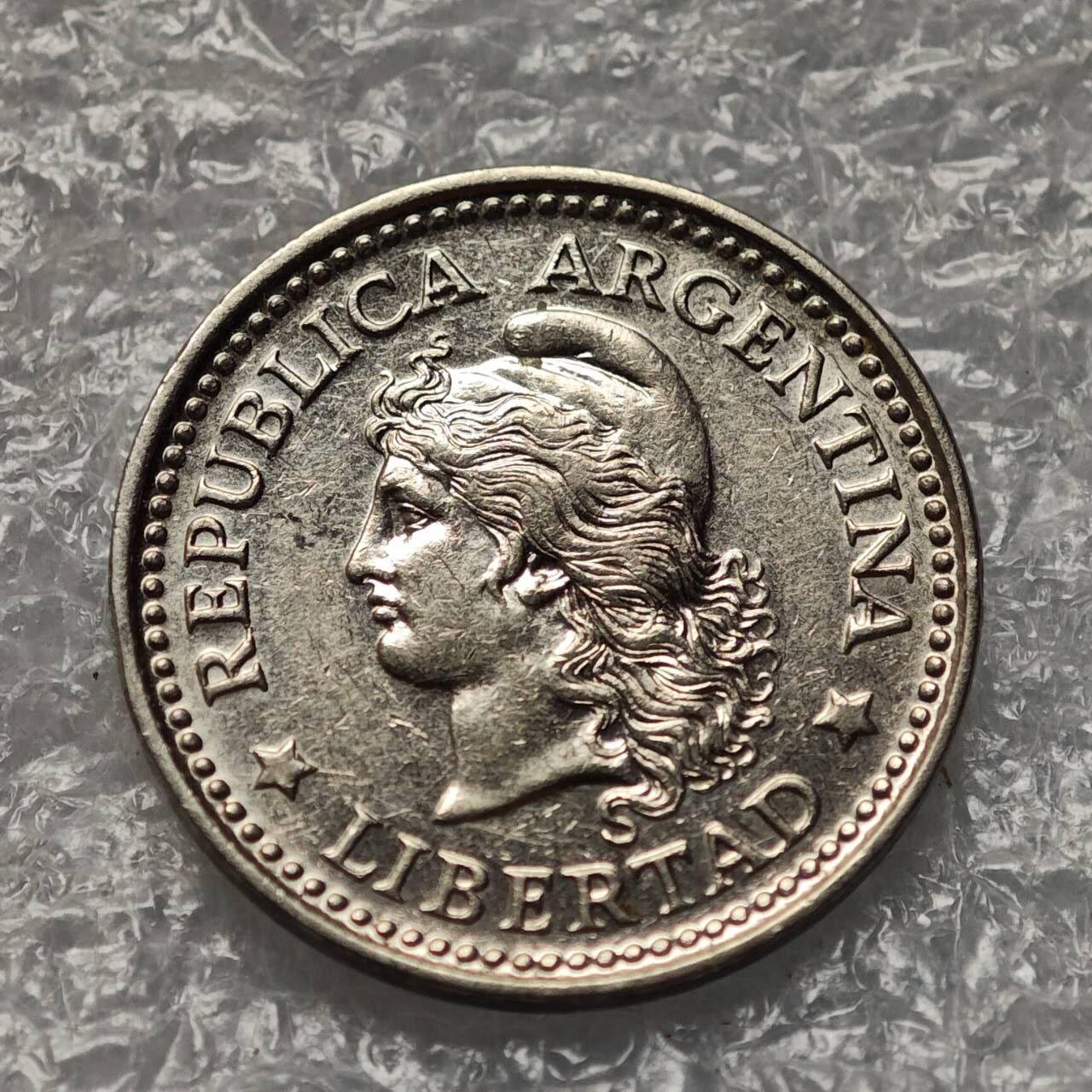 【淘币小摊】限时拍第七百九十五拍  葡属印度爪哇波兰阿根廷专场  满百包邮可预留两周  周一统一发货  阿根廷1958年10分镍币 km54