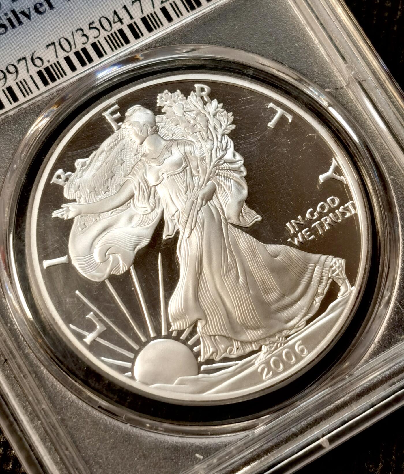 甄臻铺-世界币章拍卖（第38期）立冬小精品场，送拍享返佣金等优惠多多 PCGS-PR70DCAM 美国2006年W厂行走女神一元，满分无瑕