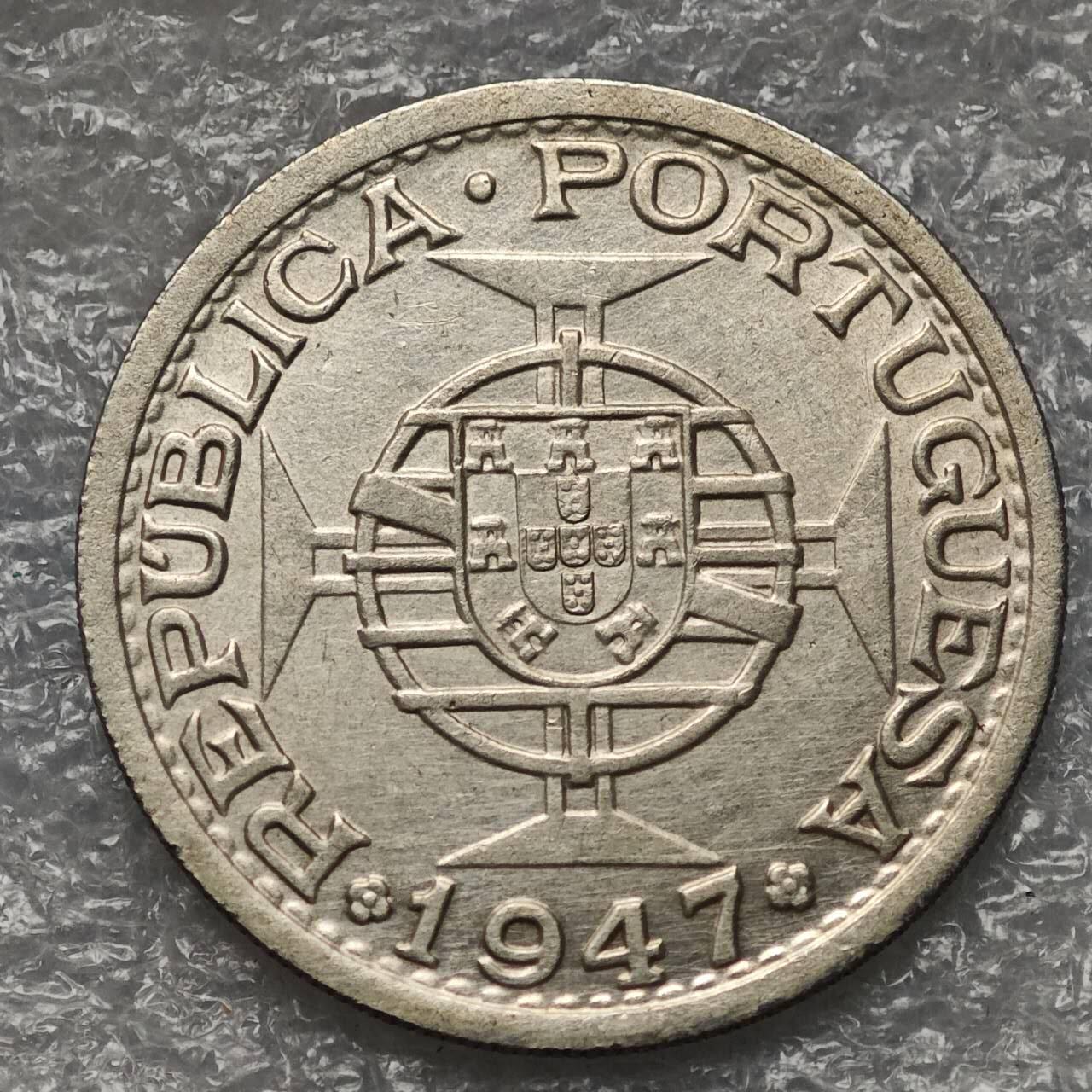 【淘币小摊】限时拍第七百九十五拍  葡属印度爪哇波兰阿根廷专场  满百包邮可预留两周  周一统一发货  葡属印度1947年1卢比银币发行量90万枚好品相 km27