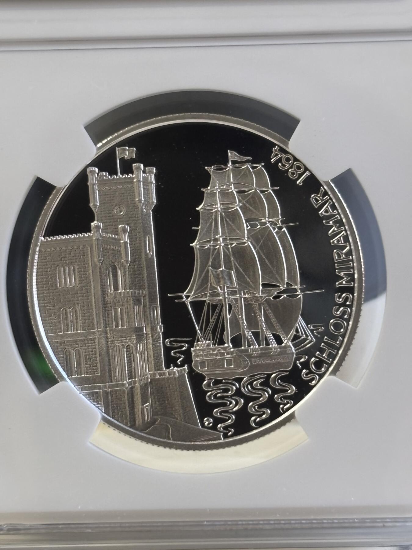 第181期拍卖 获奖币 奥地利1997年 马克西米连一世皇帝精制纪念银币 NGC -PF69无盒无证书，20克，900银， 1999年克劳斯最佳银币