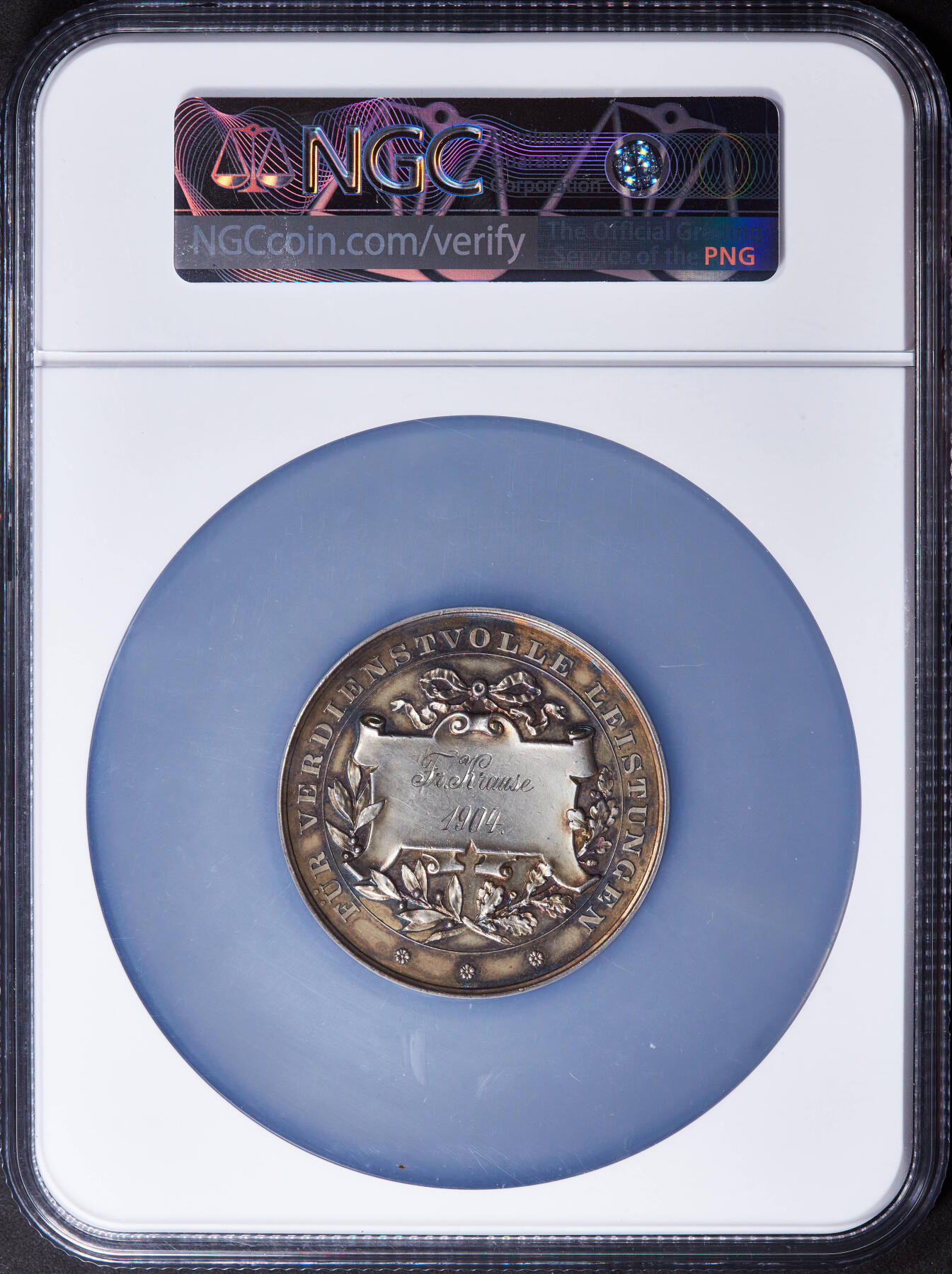 【俄甄集藏】2025年(044)11-12星期三晚 19:30 全场包邮 德国1904年柏林家禽协会荣誉纪念大银章，NGC MS62，黄金五彩老包浆，德国20世纪初农业协会纪念章的代表作品，设计精美，直径50mm