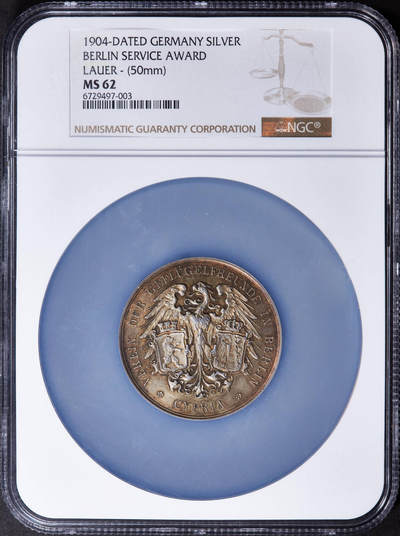 【俄甄集藏】2025年(044)11-12星期三晚 19:30 全场包邮 - 德国1904年柏林家禽协会荣誉纪念大银章，NGC MS62，黄金五彩老包浆，德国20世纪初农业协会纪念章的代表作品，设计精美，直径50mm