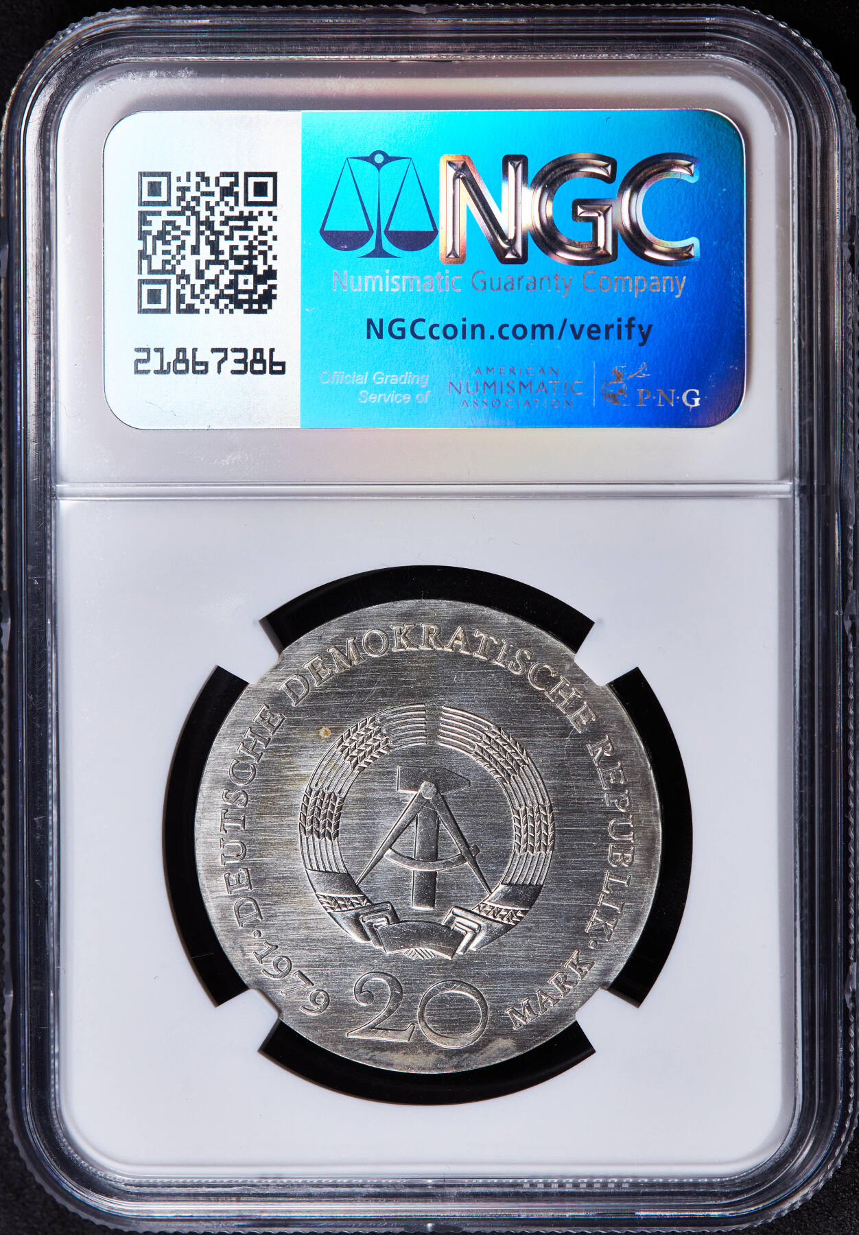 【俄甄集藏】2025年(044)11-12星期三晚 19:30 全场包邮 民主德国（东德）1979年纪念作家戈特霍尔德·埃夫莱姆·莱辛诞辰250周年20马克银币，NGC MS68，冠军，顶级状态，重20.9克，50%银，发行量41000枚，少见品种