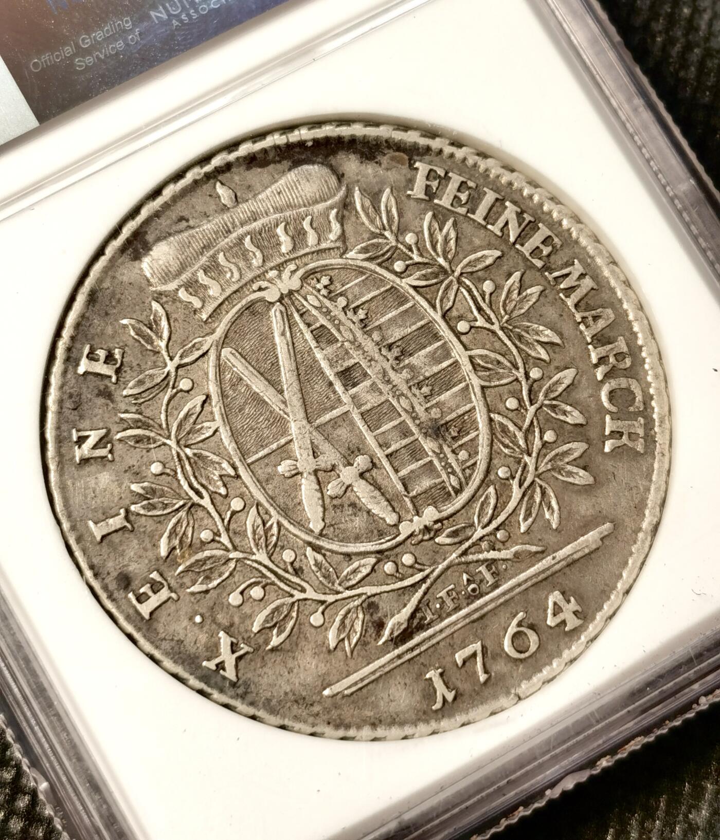 甄臻铺-世界币章拍卖（第38期）立冬小精品场，送拍享返佣金等优惠多多 NGC-VFD 1764年德国萨克森，奥古斯特三世，年轻头像皇冠大泰勒，少见好玩的品种