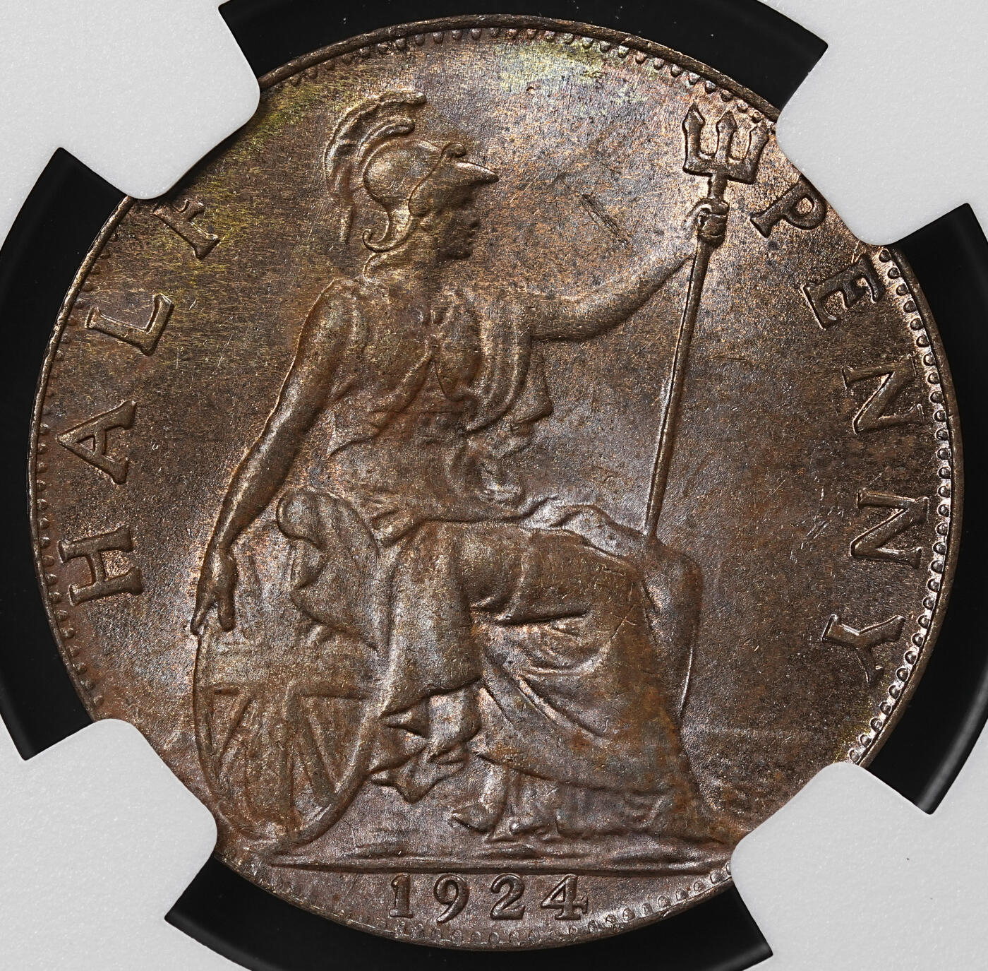 修遠堂世界钱币第九十二期 NGC MS64BN 1924年英国1/2便士