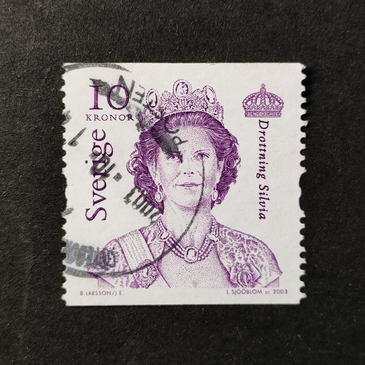 ↓君缘收藏646期☞钱币邮品↓无佣金、可寄存、满30元包邮  瑞典邮票，2003年西尔维娅王后雕刻版