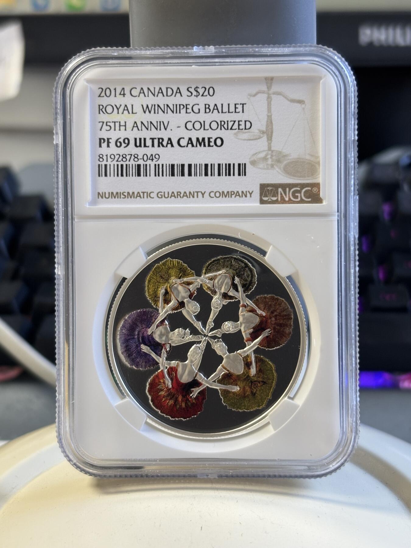 第181期拍卖  加拿大2014年温拿芭蕾舞团75周年20元精制彩色银币 NGC -PF69带原盒及证书,9999银，31.6克