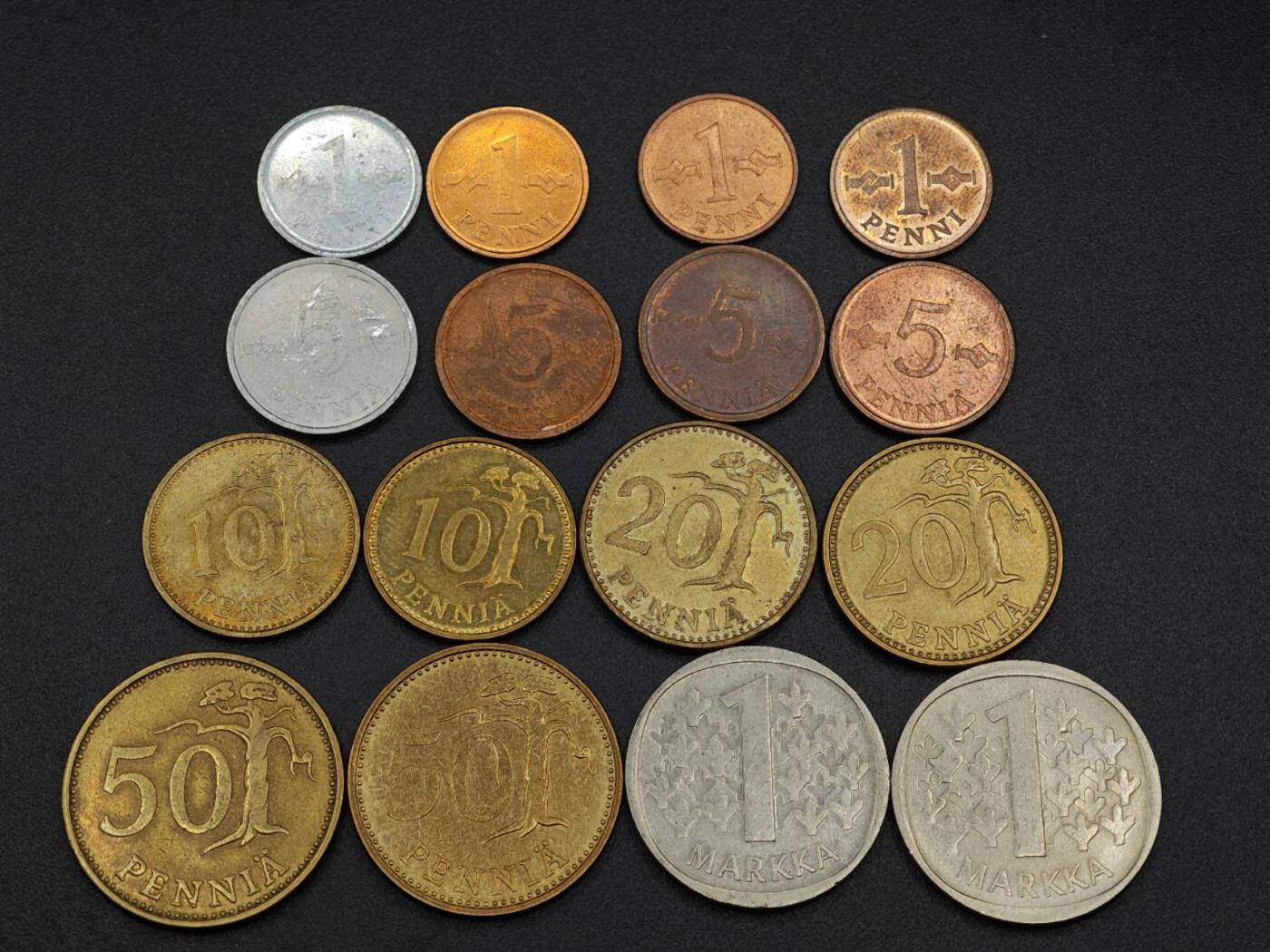 【淘币小摊】实时拍第七百九十一拍   散币纸币套币场   满百包邮可预留二周 每周一统一发货   芬兰16枚