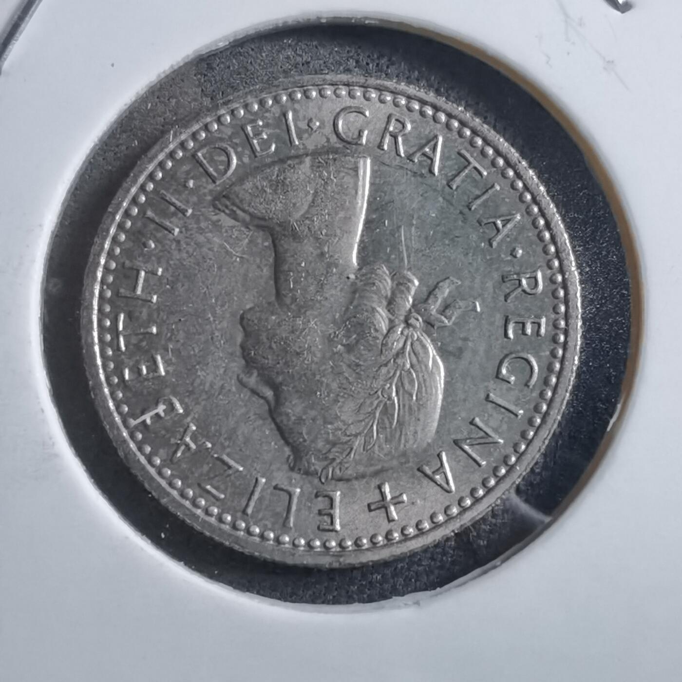 沼泽如烟--第894场 英国1967年6便士