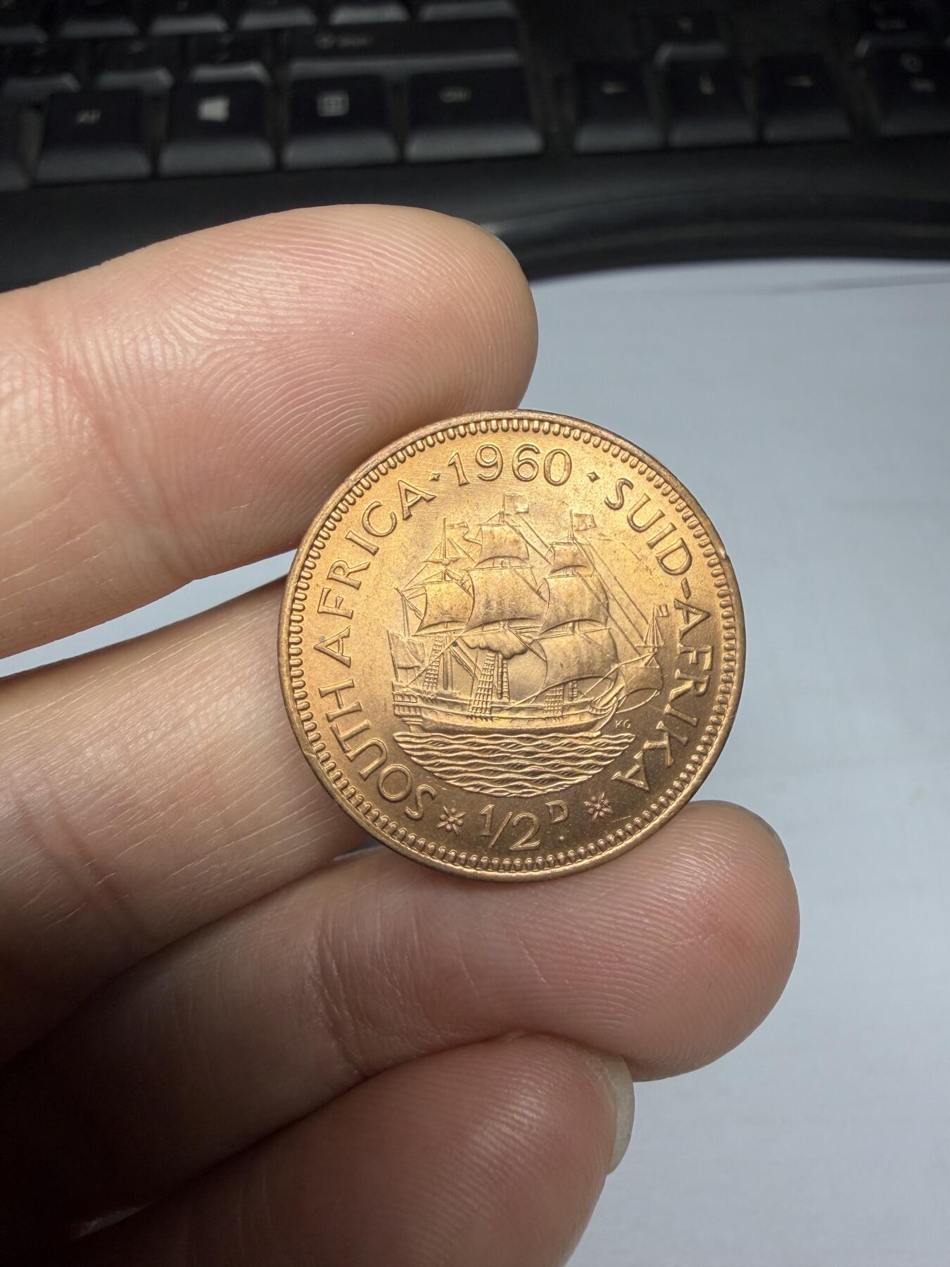 2025年集古藏今外币拍卖第十期-第3场—（总第283拍），可以寄存60天，满160元包邮。 UNＣ品南非1960年1/2便士