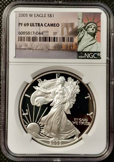 甄臻铺-世界币章拍卖（第38期）立冬小精品场，送拍享返佣金等优惠多多 - NGC-PF69UC 美国2005年W厂行走女神一元
