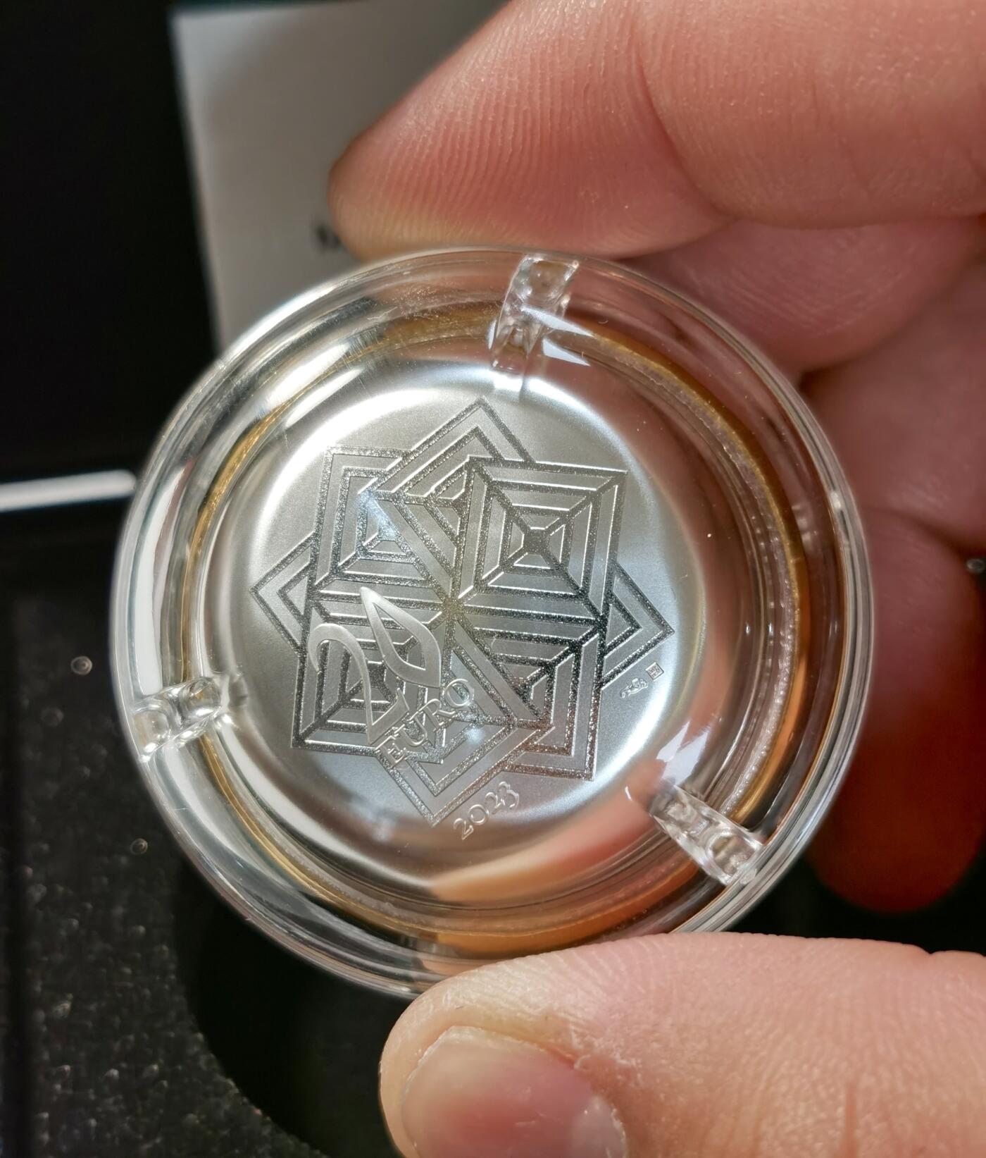 甄臻铺-世界币章拍卖（第38期）立冬小精品场，送拍享返佣金等优惠多多