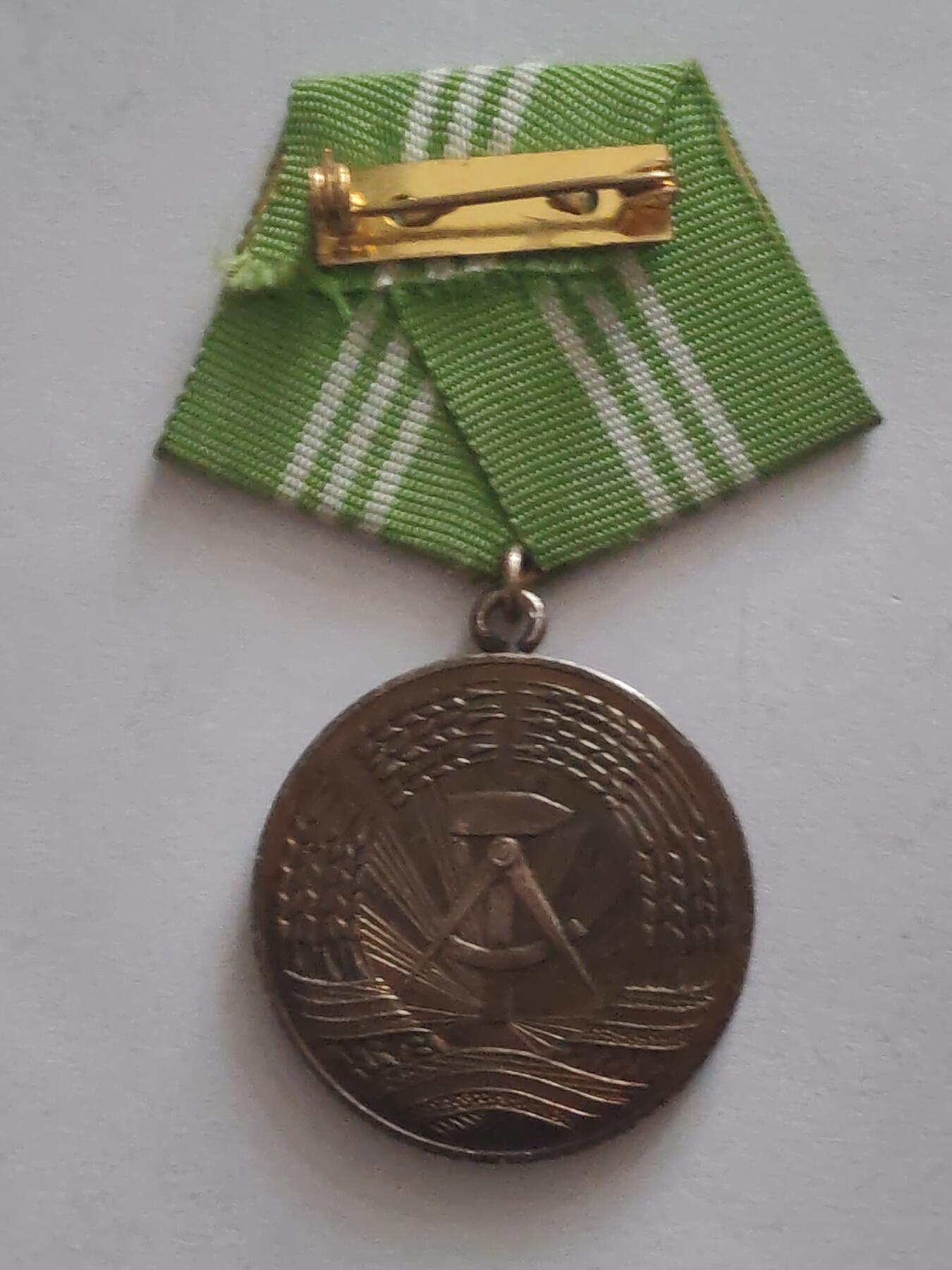 荷兰第128期勋赏拍卖