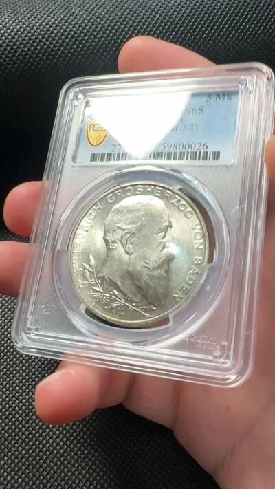 甄臻铺-世界币章拍卖（第38期）立冬小精品场，送拍享返佣金等优惠多多 PCGS-MS65 德国巴登1902年弗里德里希大公登基50周年5马克大银币 顶级高分 丝滑转光 状态很好 