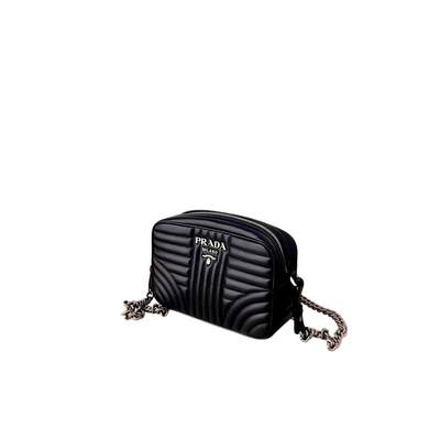 亿嘉拍卖2025年秋季私人典藏拍卖 - 普拉达 背包