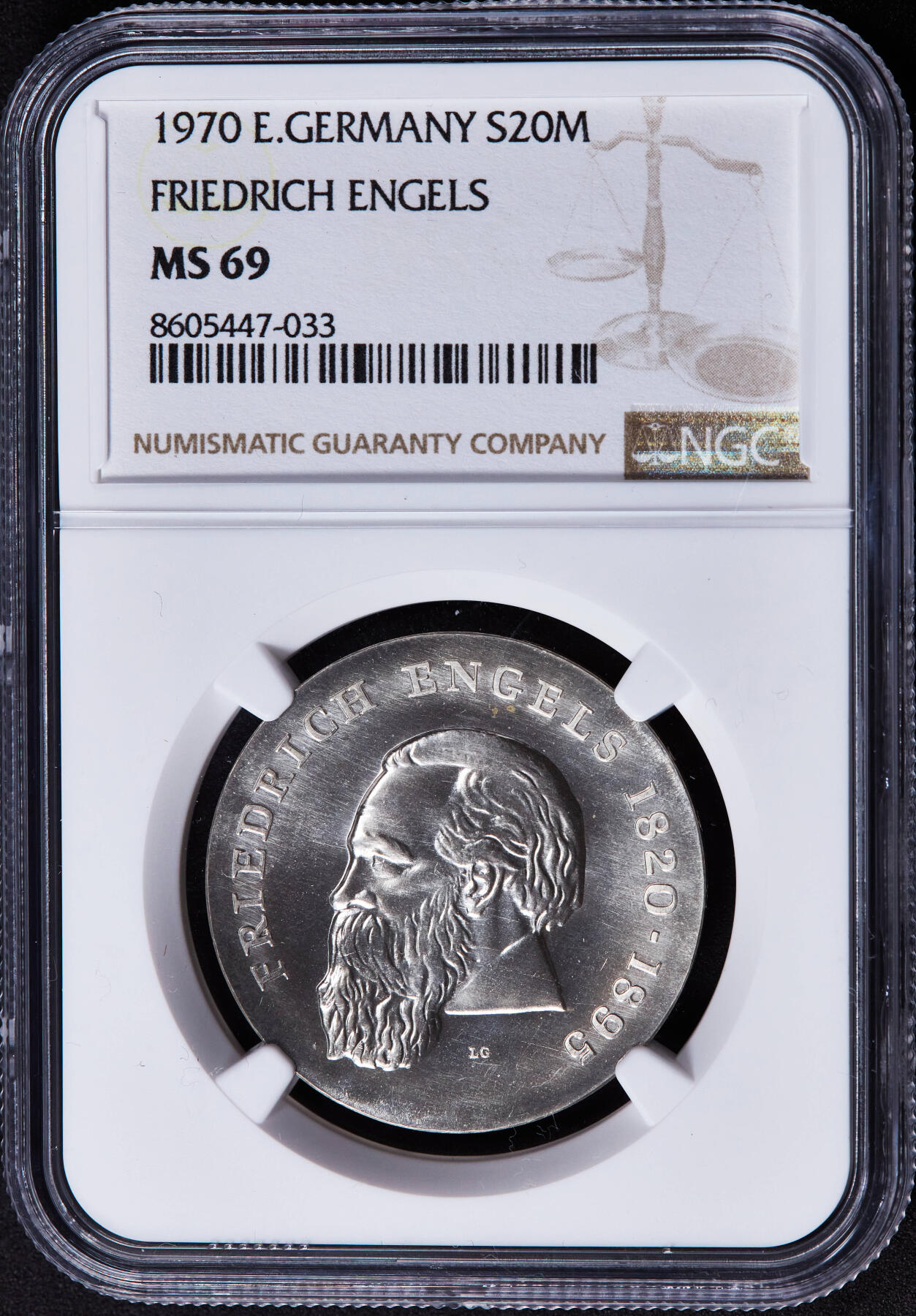 【俄甄集藏】2025年(044)11-12星期三晚 19:30 全场包邮 民主德国（东德）1970年纪念无产阶级领袖弗里德里希·恩格斯诞辰150周年20马克银币，NGC MS69，毫无疑问唯一冠军，重20.9克，62.5%银，发行量100000枚，顶级状态，名誉品种