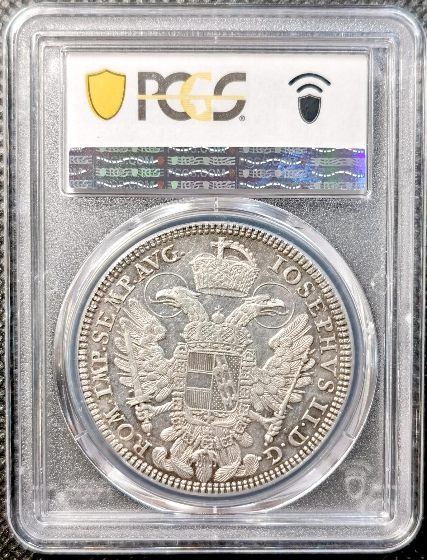 甄臻铺-世界币章拍卖（第38期）立冬小精品场，送拍享返佣金等优惠多多