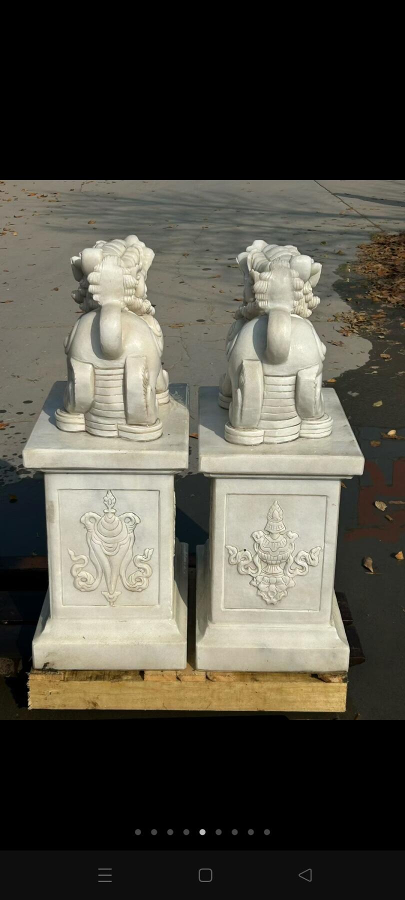 汉白玉石抱鼓门蹲，尺寸如图，全品