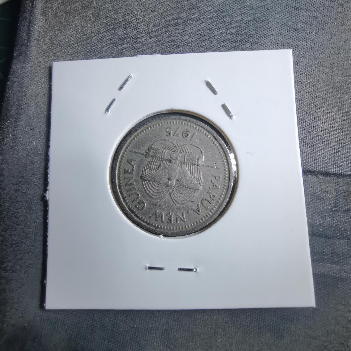 沼泽如烟--第894场 巴布亚新几内亚1975年5托伊