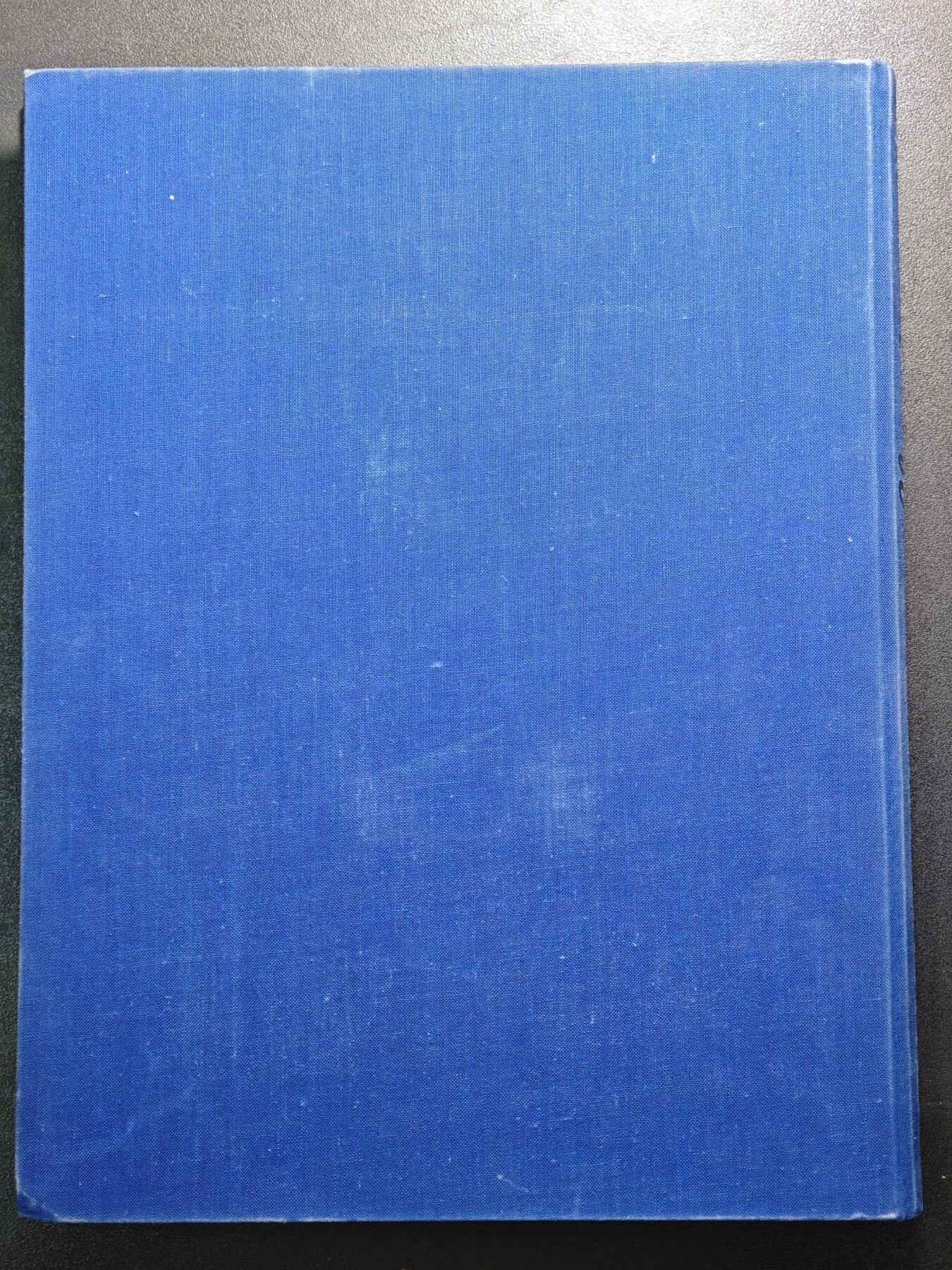 【德藏】世界币章拍卖第152期（拍品征集中~欢迎藏友联系） 97新 1936年 德国柏林奥运会纪录1-2册全 超大开本 极其细致的记录了这届柏林奥运会 硬壳布面精装 两册书共约296页 全书图片均是照片粘贴