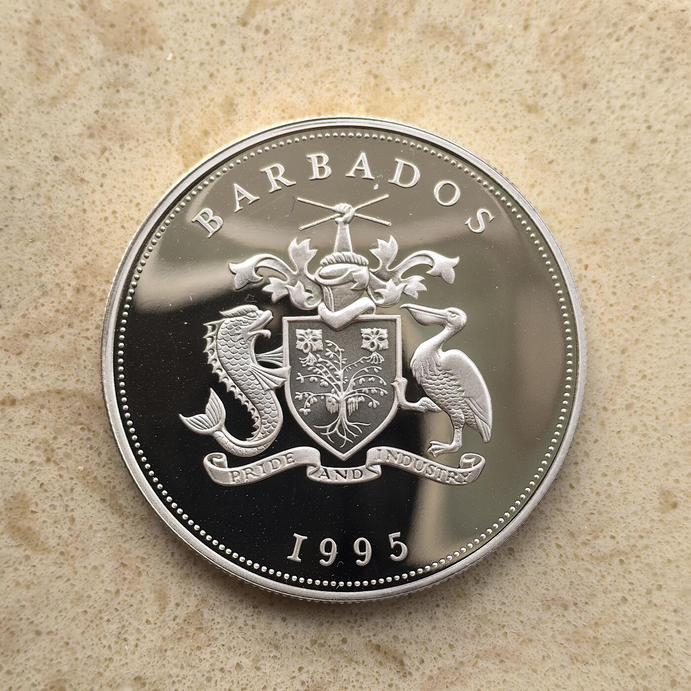 道一币馆币章第一百五十五场 巴巴多斯1995年联合国成立50周年5元精制银币 28.28g 925S 100000
