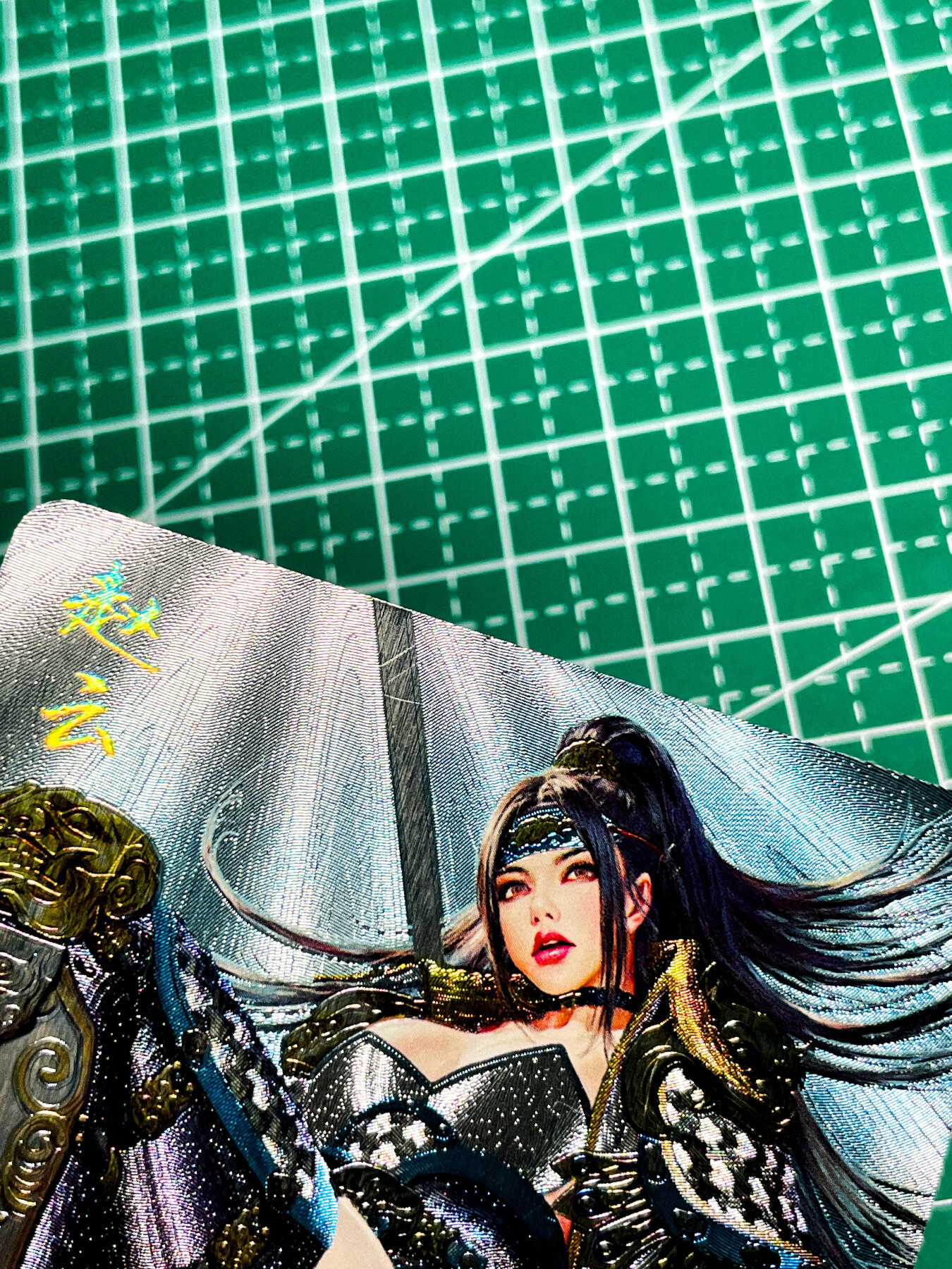 显眼宝36期 11月12日晚21:50截拍 佣金1起 可寄存～ 【浮雕粗闪】 三国姬 赵云姬  颜值身材一绝 个人喜爱  一张 63*88