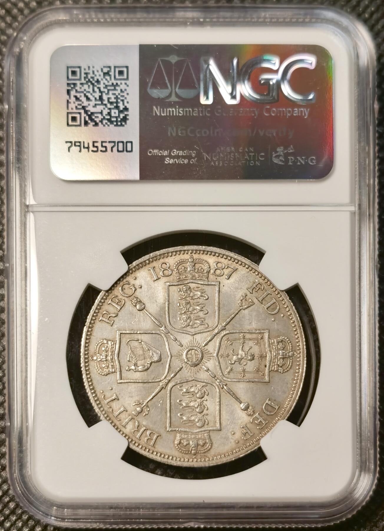 甄臻铺-世界币章拍卖（第38期）立冬小精品场，送拍享返佣金等优惠多多 NGC-MS61 1887年英国高冠双弗洛林，罗马字体版，虽然记载中罗马数字版与阿拉伯数字版铸造数量几乎一致，但是平时罗马数字版很少见