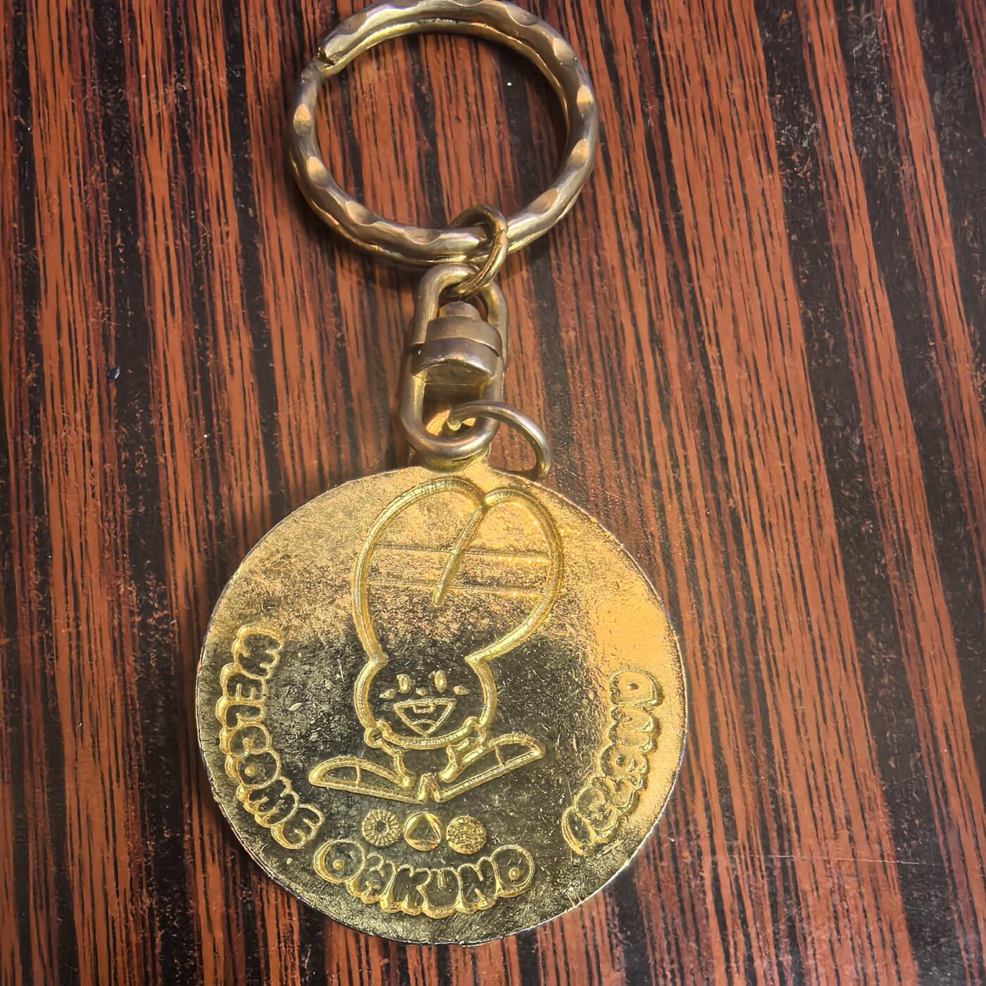 泡泡币外币第二十五场可代拍15038385335微信 纪念章。