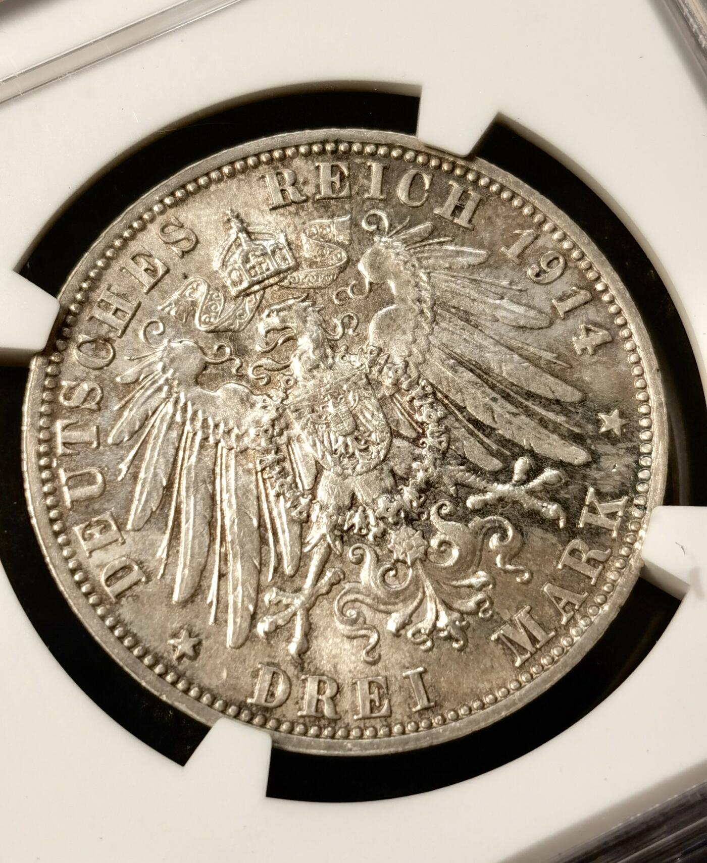 甄臻铺-世界币章拍卖（第38期）立冬小精品场，送拍享返佣金等优惠多多 NGC-MS63 1914年德国巴伐利亚路德维希3马克银币，纸袋包浆