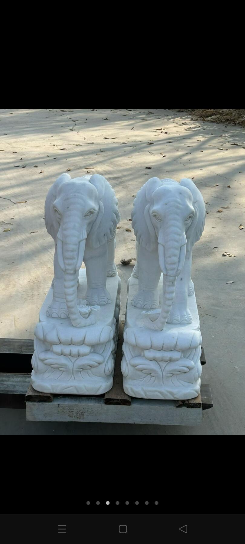 汉白玉石大象一对，尺寸如图，保存特好