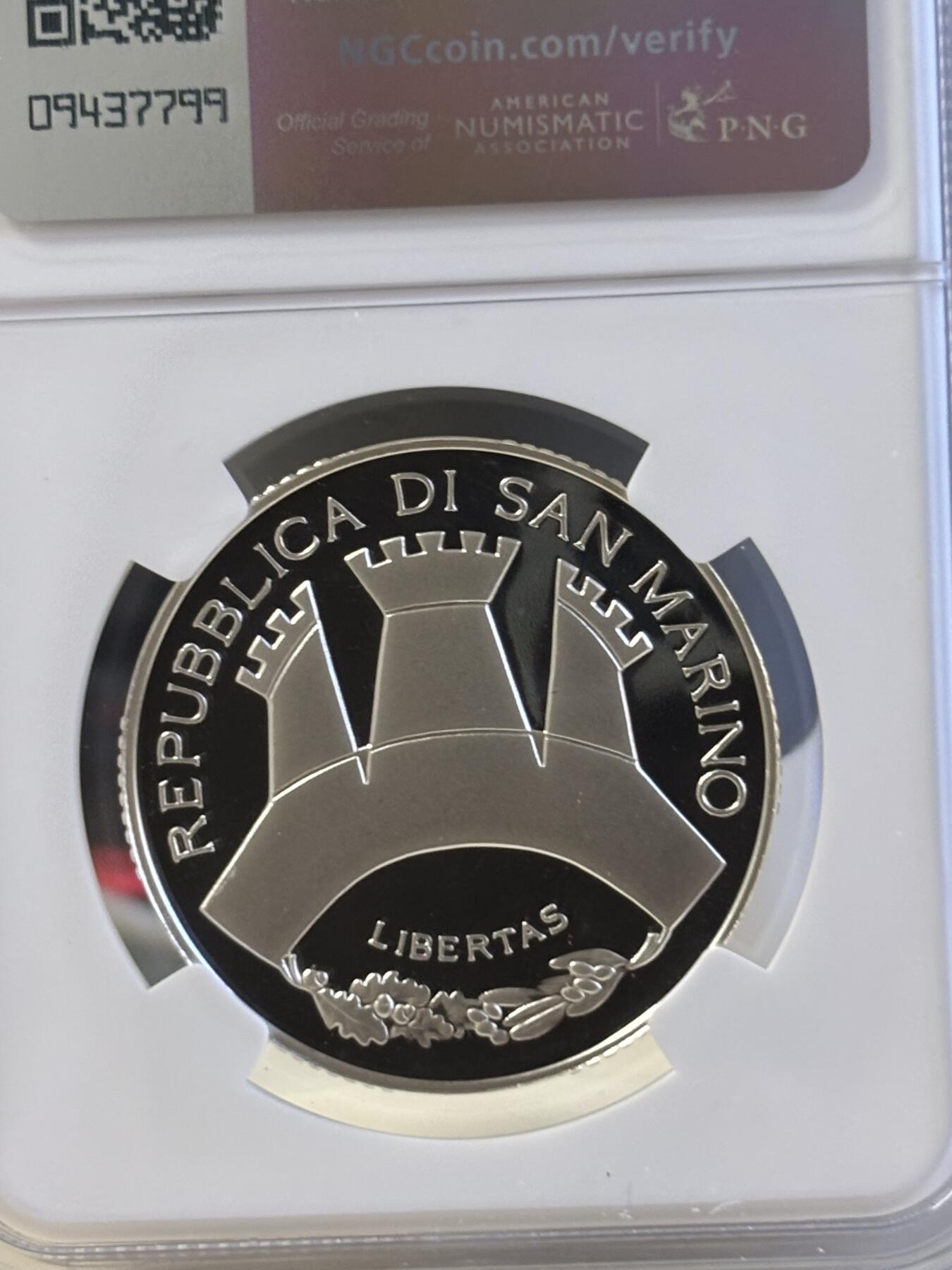 第181期拍卖   圣马力诺2006年卡诺瓦《美惠三女神》精制纪念银币 NGC PF69，925银，20.7克，直径34毫米