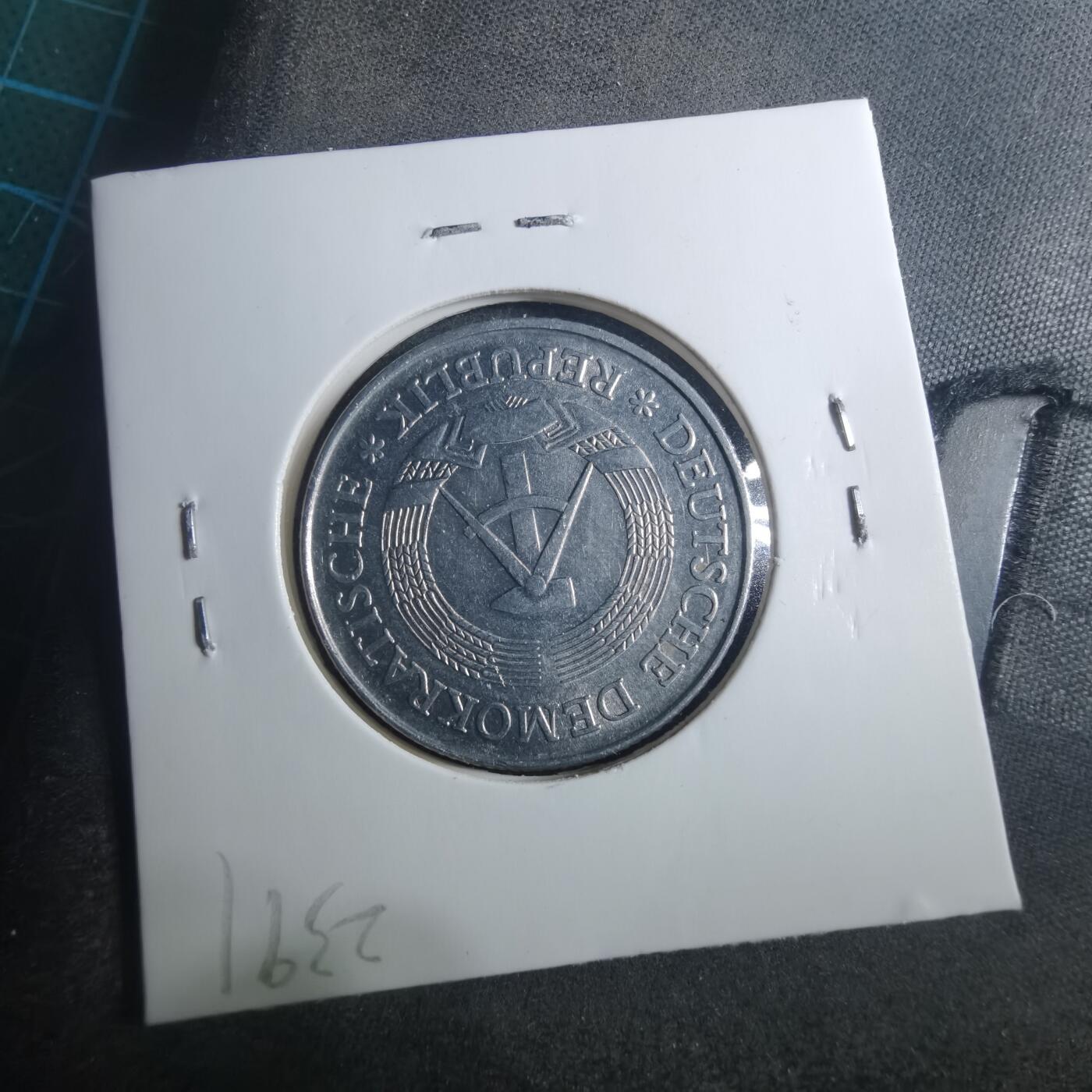 沼泽如烟--第896场 东德1975年2马克