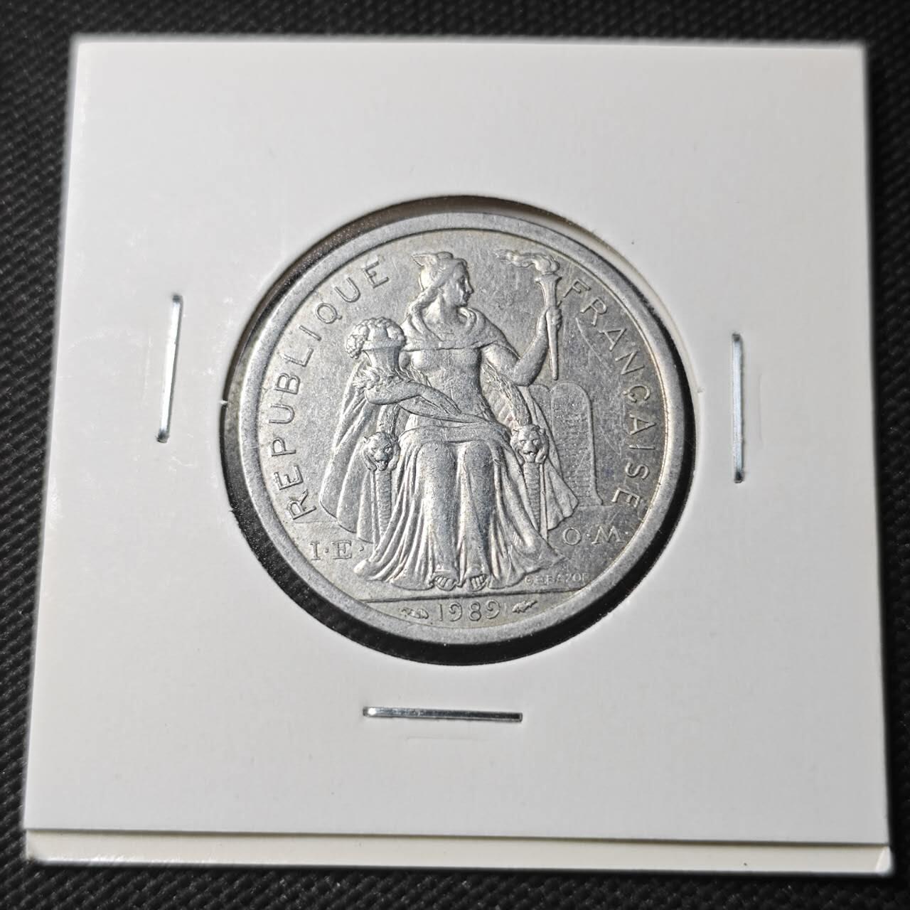 KK钱币收藏小铺  第366场  2月预留时间 周末发货  1989法属新喀里多尼亚2法郎