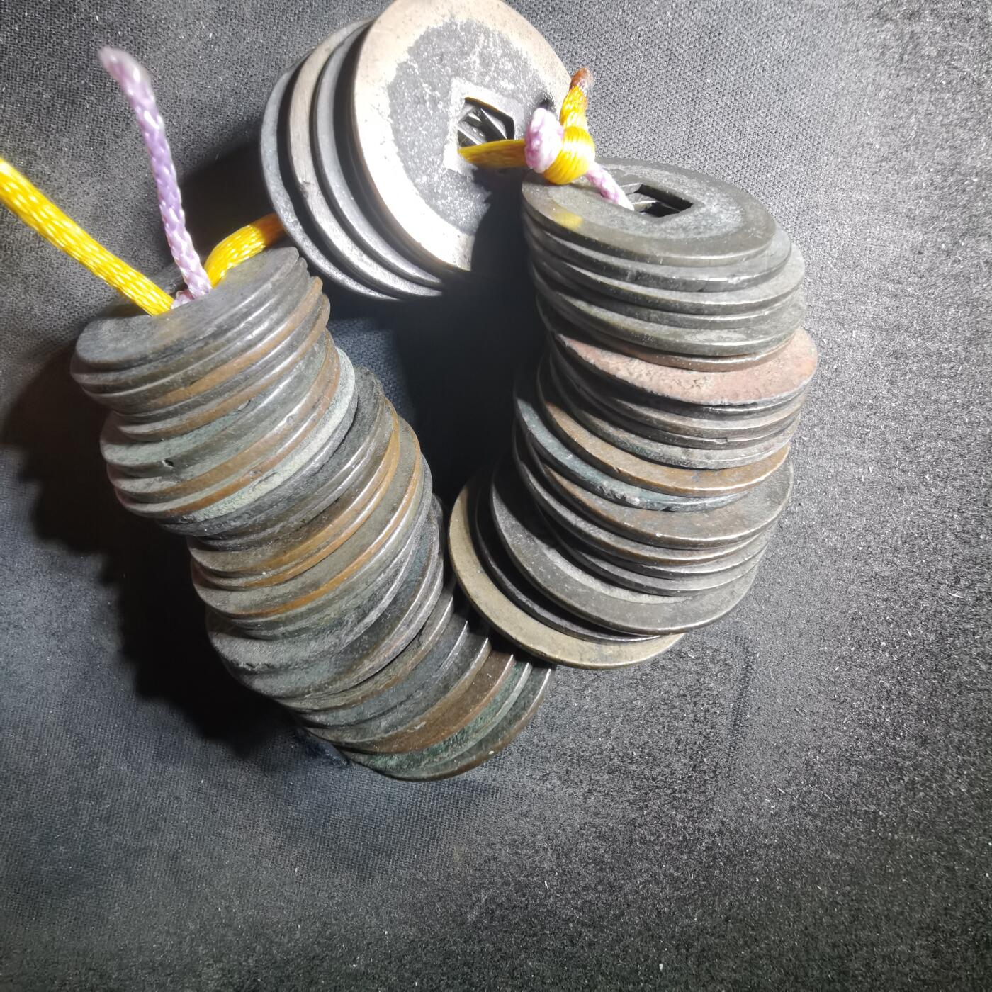 沼泽如烟--第895场 铜钱一串基本都是宽永，背元  背佐 光背 古宽等