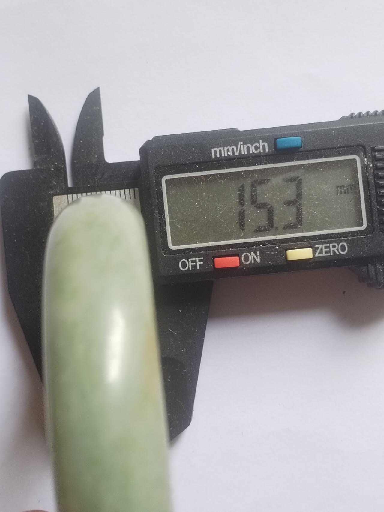 玉石 手镯 手串 手链专场 翡翠手镯。