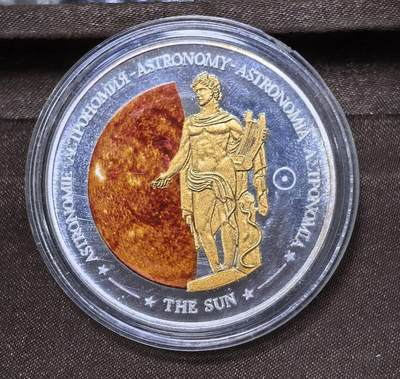 北京马甸外国币专卖第145期，外国币专场，陆续上拍，欢迎关注 - 2011年斐济太阳神彩色镀银纪念币