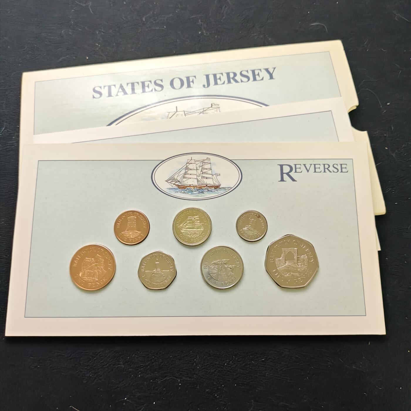 【全场包邮】纯粹捡漏拍477场（免费代拍第14场）调整中 【少见】泽西1992年官方套币-含1元赫伯号帆船-量6000